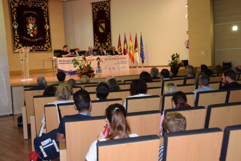 La UCLM acoge en el Campus de Cuenca el congreso nacional del profesorado de francés para abordar la enseñanza de este idioma