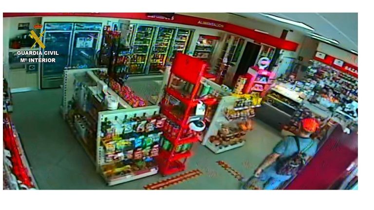 Detenida una persona por atracar dos gasolineras en Ciudad Real y Argamasilla de Calatrava