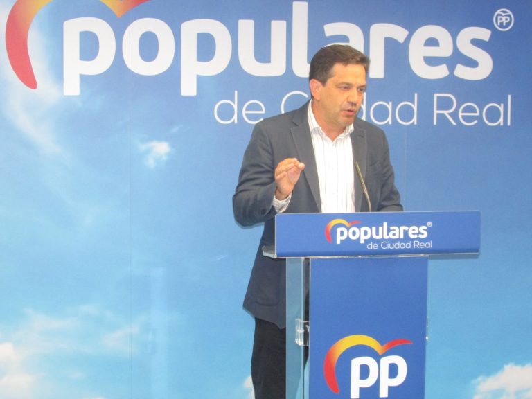 Valverde: «La Interparlamentaria Popular ha puesto de manifiesto el apoyo inequívoco y sin fisuras de todo el PP al proyecto político de Paco Núñez»
