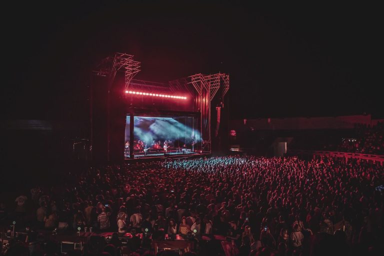 Leiva despliega su música ante 3.500 personas en las LXIX Fiestas de la Vendimia y el Vino de Valdepeñas