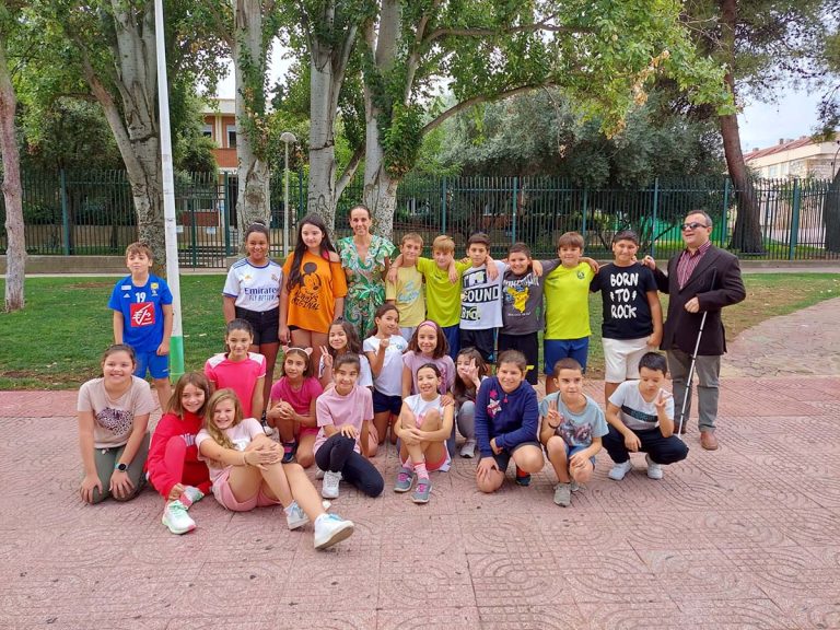 El Ayuntamiento de Ciudad Real y ONCE sensibilizan sobre la discapacidad visual en la movilidad de la ciudad