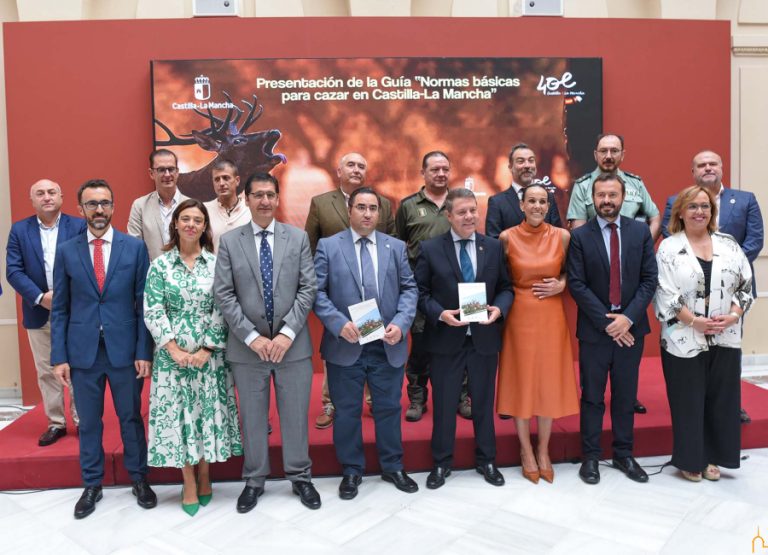 Caballero destaca el apoyo institucional, económico, gastronómico y cultural que presta la Diputación al sector de la caza en la provincia