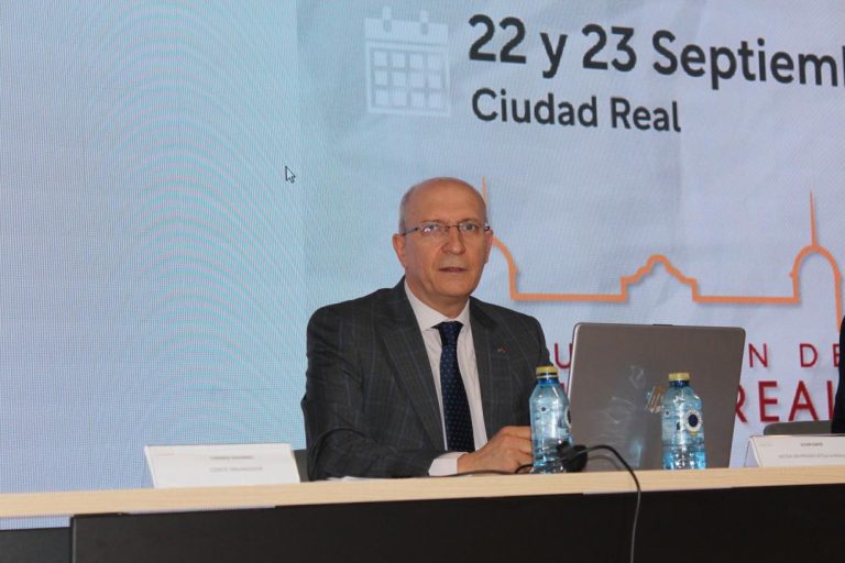 El presupuesto de Castilla-La Mancha para 2023 incorporará el impacto demográfico y el gasto en la lucha contra la despoblación