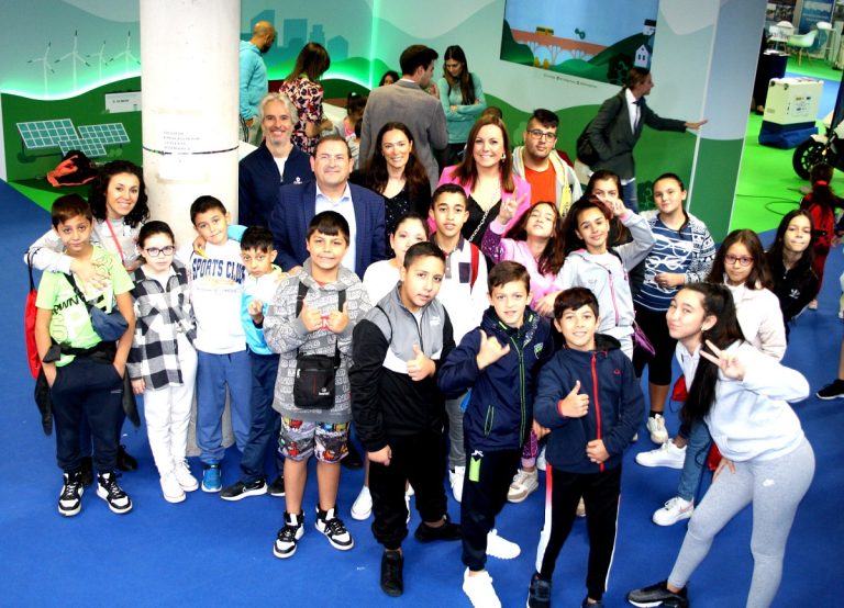 Puertollano: Los estudiantes cobran protagonismo en las jornadas divulgativas del Congreso Internacional H2 Revolution