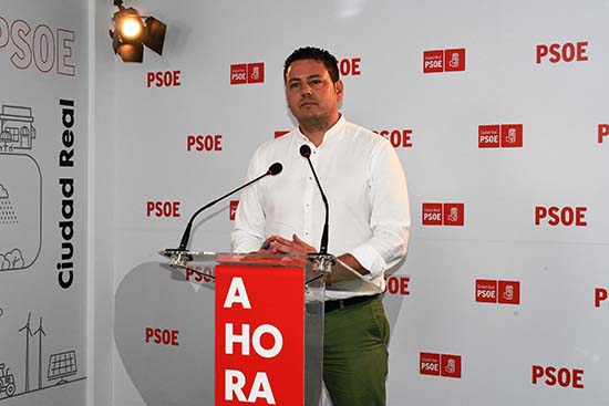 Iván Rodrigo: “El curso escolar comienza en la provincia de Ciudad Real cargado de inversiones, de nuevos recursos y más ayudas a las familias”