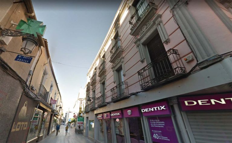 A subasta una gran y emblemática casa con local comercial en el corazón de Ciudad Real
