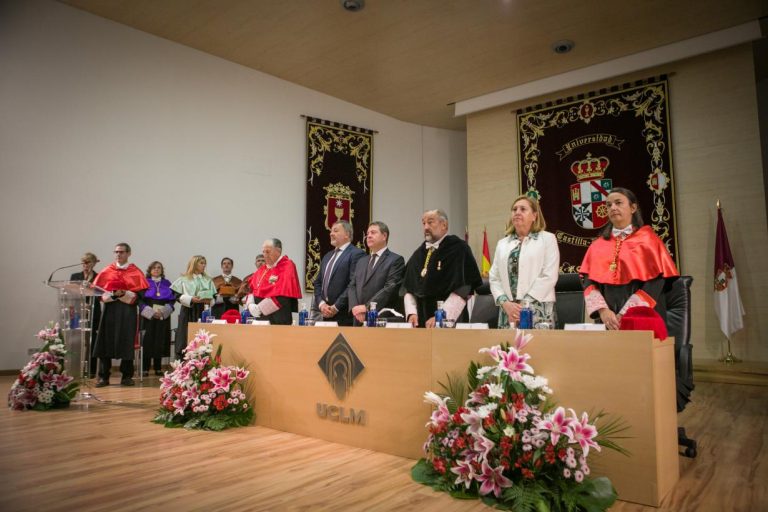 García-Page ofrece “un alto grado de blindaje” a la UCLM y asegura que es una “prioridad absoluta” del Gobierno regional