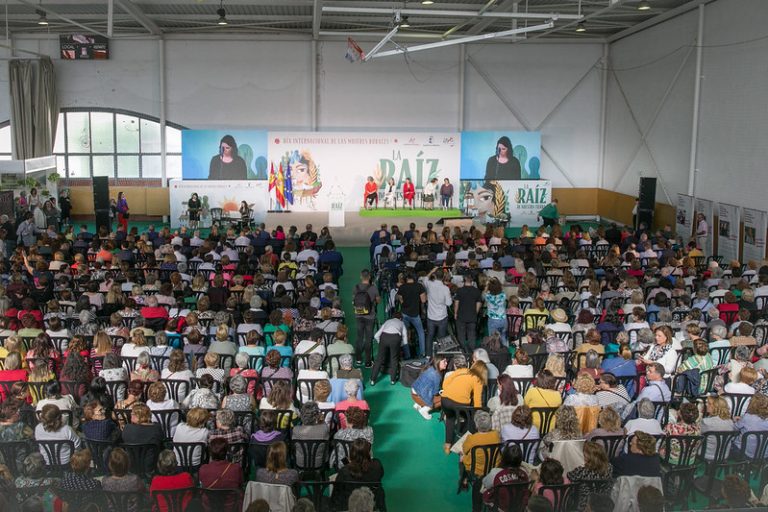 Las mujeres rurales sacan músculo en Porzuna y visibilizan con orgullo su contribución a una C-LM «viva»