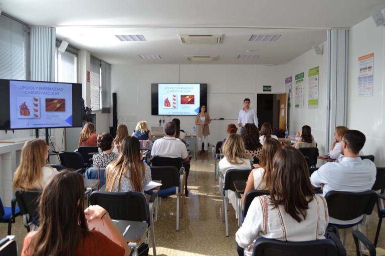 Los farmacéuticos de Ciudad Real actualizan su formación en análisis clínicos de las patologías con más prevalencia