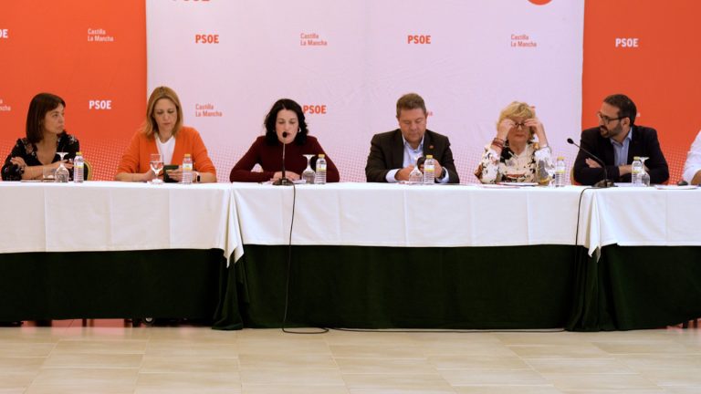 Zamora destaca que la labor de Page estos años refleja el espíritu del primer gobierno socialista del 82