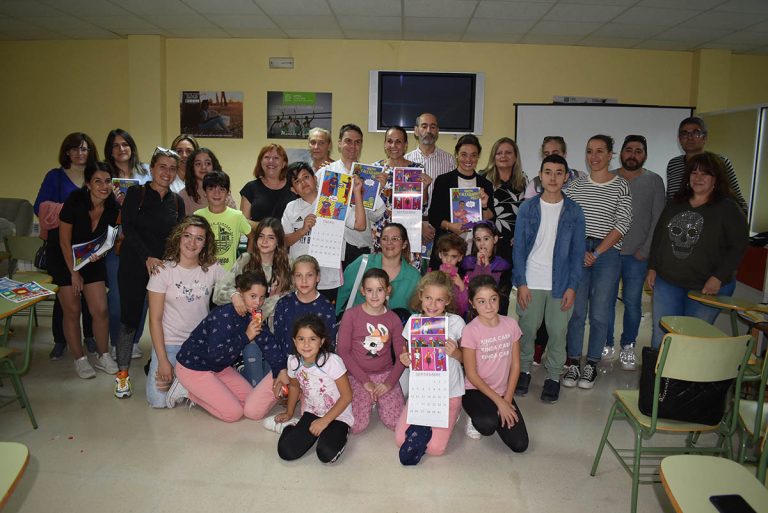 La Asociación ASPAS de Ciudad Real presenta su “Amazing calendario 2023” con superhéroes para hacer visible la discapacidad auditiva