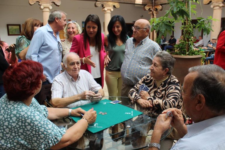 El Gobierno regional invierte 270.000 euros en la rehabilitación del centro de mayores ‘Don Manolito’, de Villanueva de los Infantes