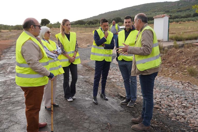 La unión entre los socialistas de Brazatortas y Cabezarrubias del Puerto logra el arreglo de la carretera CR-5021 entre ambas localidades