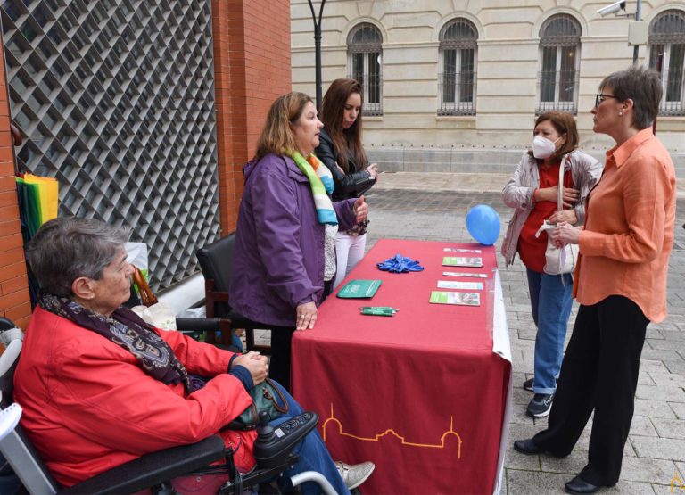La Diputación provincial colabora con la Asociación de Enfermos de Artritis Reumatoide de Ciudad Real (ACREAR)