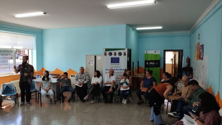 Comienza la jornada de intercambio de experiencias entre asociaciones y plataformas vecinales de Ciudad Real y Alcázar de San Juan