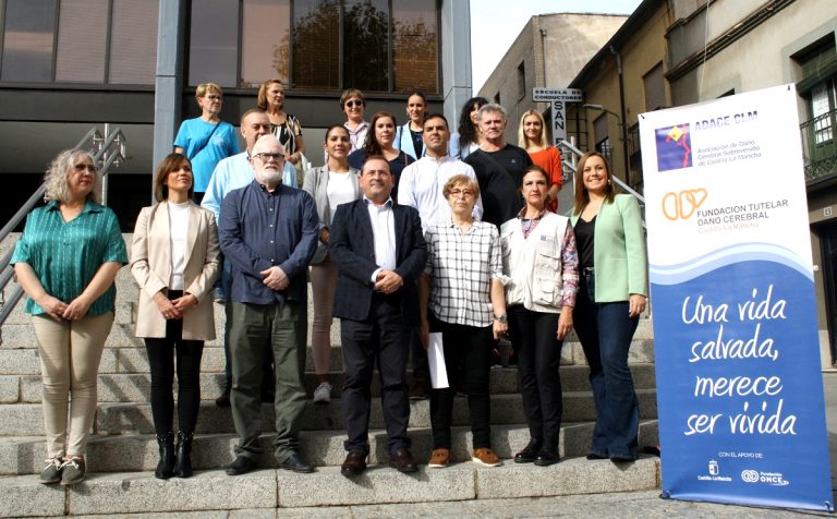 Puertollano: Un manifiesto reivindica mayor accesibilidad cognitiva y estrategias de atención al daño cerebro adquirido