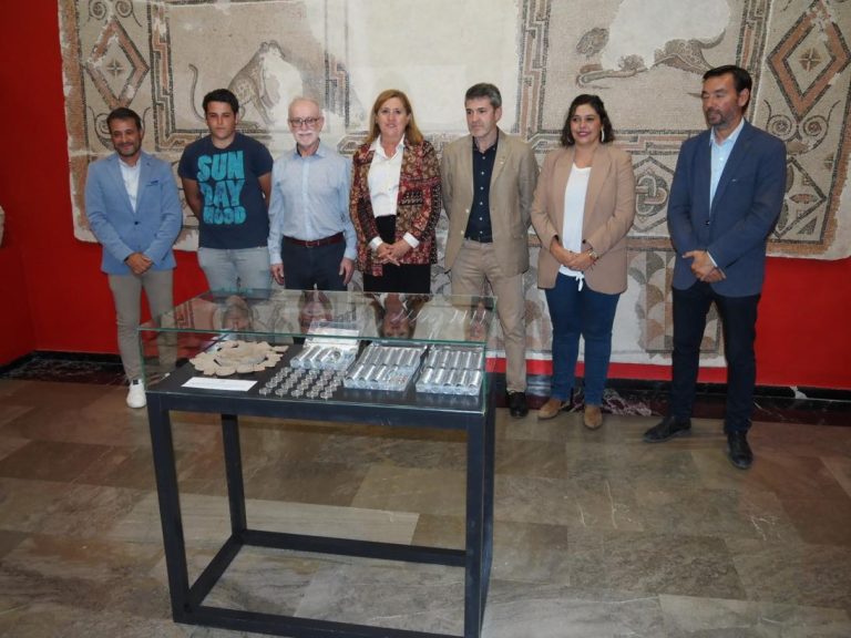 Descubiertas 473 monedas de época tardoantigua en un recipiente cerámico en Caracuel de Calatrava 