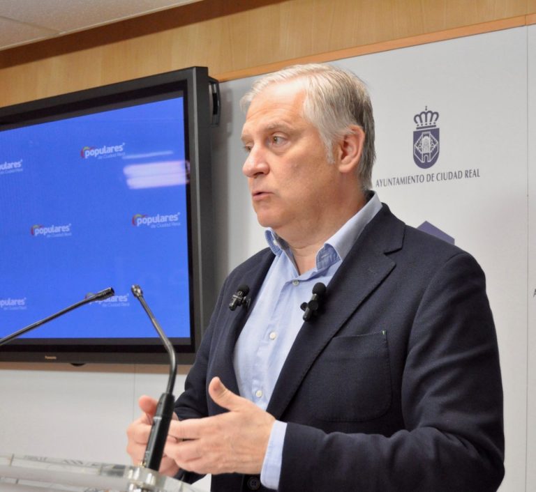 El Grupo Municipal Popular pide que restituya la parada de AVE suprimida en Ciudad Real del tren que une Valencia con Sevilla