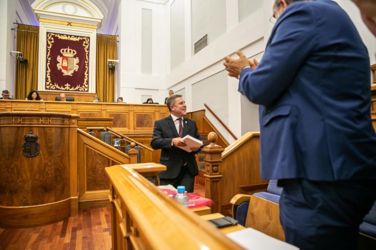 García-Page encara el final de legislatura con una región a la vanguardia en materia de vacunas y con el compromiso de seguir garantizando la igualdad  