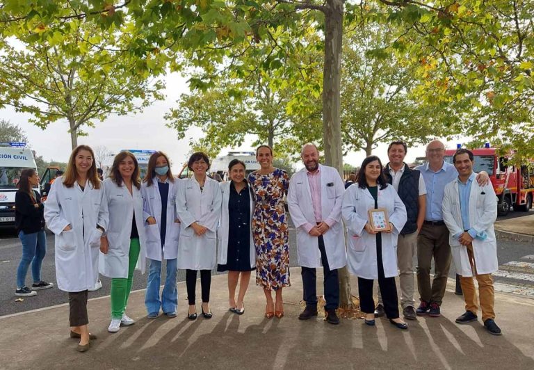 Mañana lúdica en el Hospital General Universitario de Ciudad Real con la asociación “Sonrisas” y los cuerpos de seguridad y emergencia