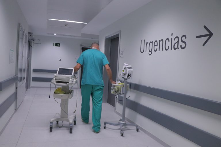 Castilla-La Mancha elimina la obligatoriedad de usar mascarilla en centros sanitarios y pasa a una situación de recomendación