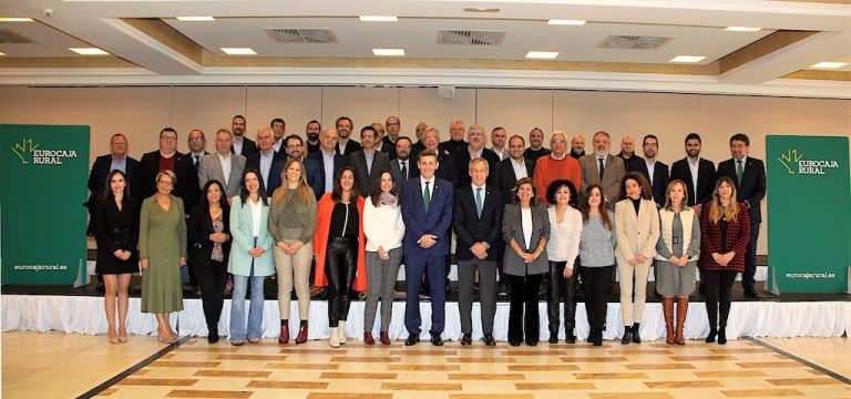 Eurocaja Rural celebra su tradicional almuerzo navideño con los medios de comunicación