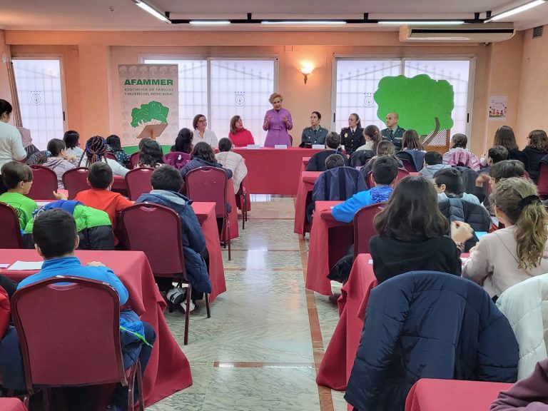 Carmen Quintanilla: “Libertad, respeto y educación son fundamentales para erradicar la violencia contra las mujeres“