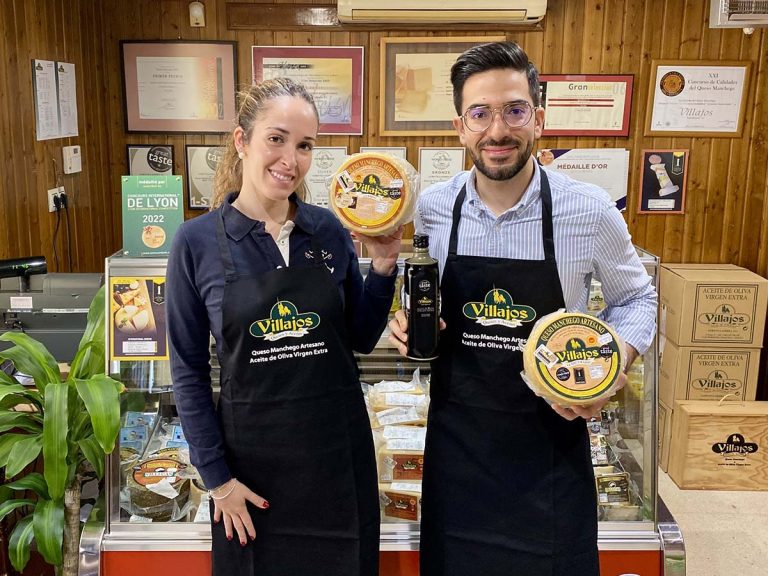 Agrovillaserra S.L., premiada como «Mejor Empresa de Queso Manchego y Aceite de Oliva Virgen Extra de España»