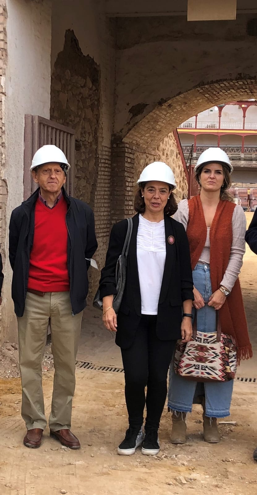 IMAGEN VISITA OBRAS PLAZA DE TOROS