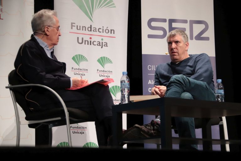 Guillermo Altares: “Hacer las paces con nuestro pasado es conocerlo, estudiarlo y llegar a un mínimo consenso”