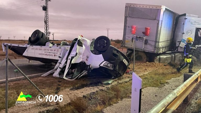 Tres heridos en accidente de tráfico en Valdepeñas