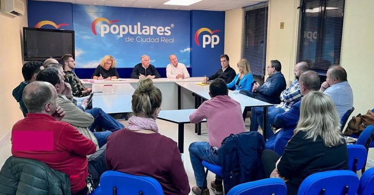 Ciudad Real: Empresarios, autónomos, afiliados y simpatizantes del PP de la capital apuestan por definir un modelo de ciudad con mejores servicios y menos burocracia