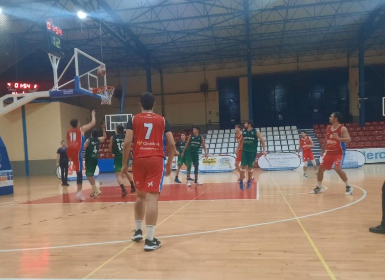 Pinchazo del Bécares Club Baloncesto Ciudad Real en casa