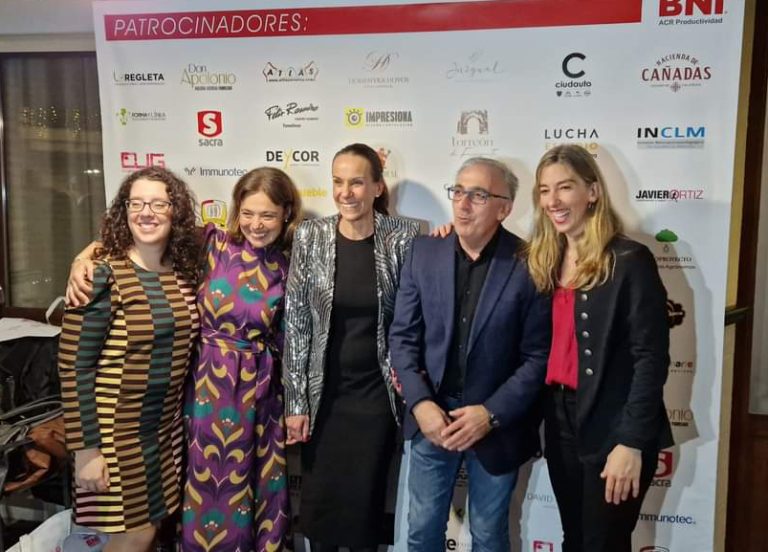 El Ayuntamiento de Ciudad Real recibe el galardón institucional de los premios BNI ACR Productividad por su «constante» promoción del tejido empresarial