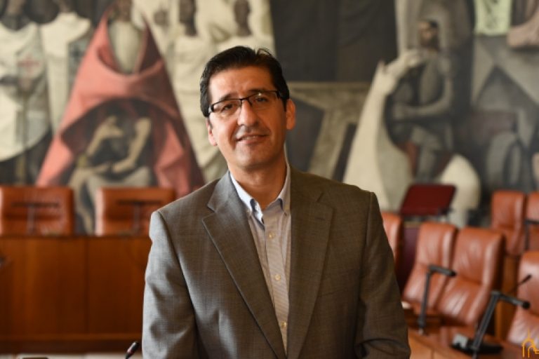 Caballero tratará en Bruselas las inversiones con fondos europeos que está ejecutando la Diputación en la provincia