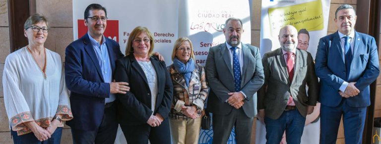 Caballero apunta a la necesidad de avanzar en  nuevos retos y modelos de financiación para garantizar los derechos de  las personas con discapacidad en el medio rural