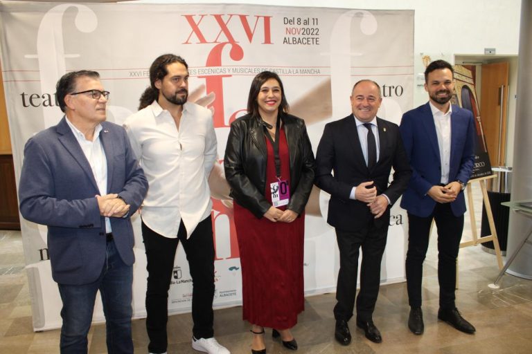 El Gobierno regional ha destinado casi medio millón de euros en esta legislatura para el mantenimiento de la Feria de Artes Escénicas y Musicales de Castilla-La Mancha