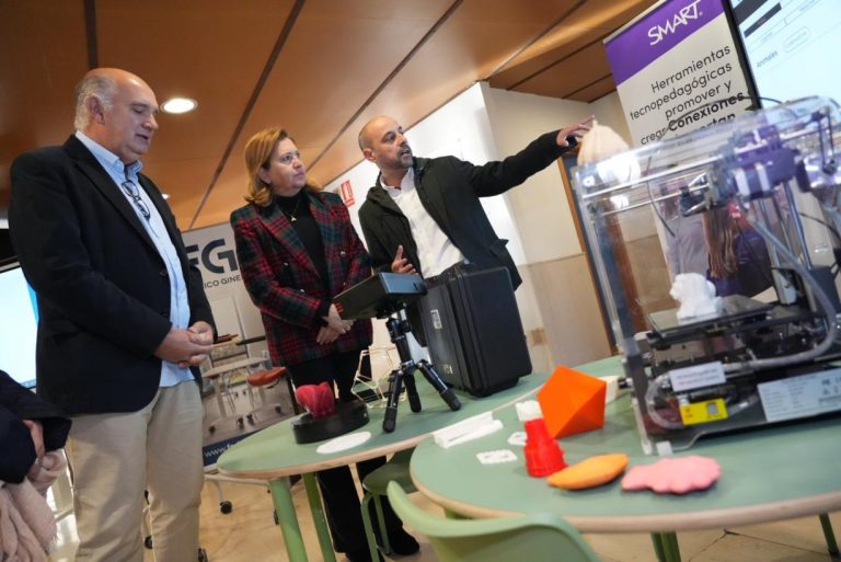 Un total de 75 centros educativos de Castilla-La Mancha presentan su solicitud para participar en este curso escolar en el proyecto ‘Aula del Futuro’