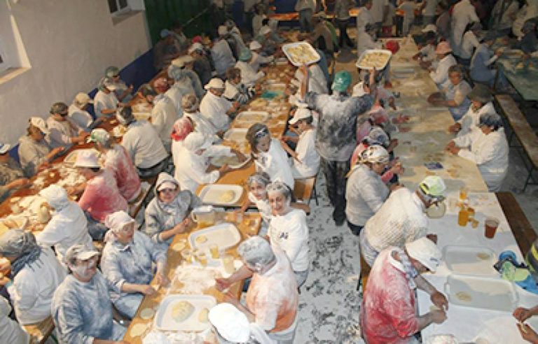 El Gobierno de Castilla-La Mancha declara la Pinta de la Caridad de Fuente el Fresno como Fiesta de Interés Turístico Regional