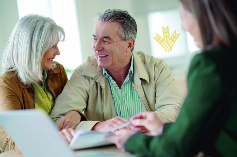 Globalcaja lanza su Club Sénior con ventajas en servicios financieros, acceso a viajes, sorteo de la ‘Pensión de Oro’ y formación para personas mayores