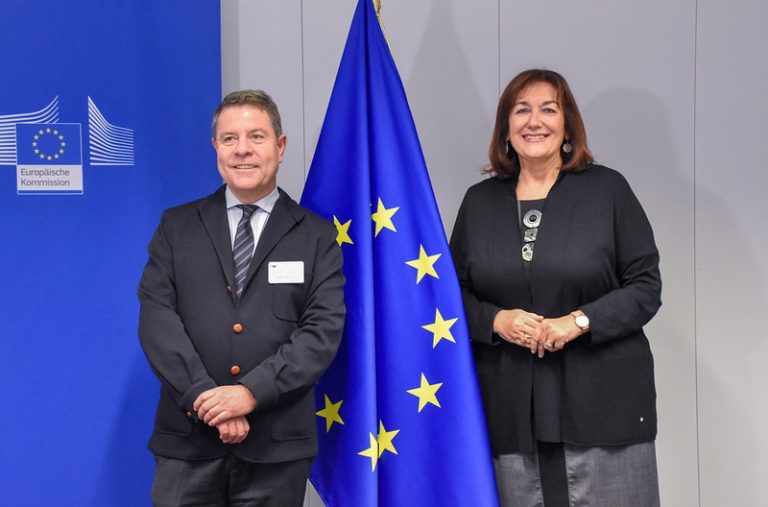 García-Page confía en que el aval de las instituciones europeas redunde en “fondos y apoyo” a la legislación regional contra el despoblamiento