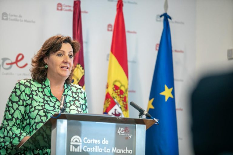 El paro sube en 380 personas en octubre en Castilla-La Mancha pero se mantiene en el nivel más bajo en este mes desde 2008, consolidando el nivel más alto de empleo