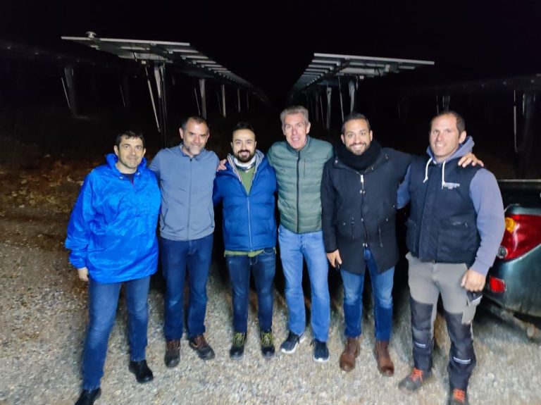 El Instituto de Investigación en Energías Renovables de la UCLM colabora con Huawei en materia de energía solar fotovoltaica