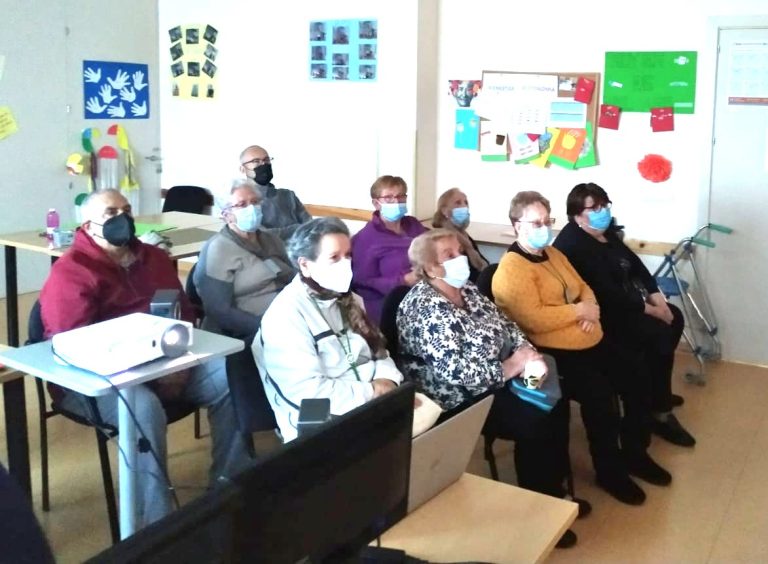 Puertollano: Una tarde de cine y tertulia en el Servicio de Promoción de la Autonomía Personal (Sepap)