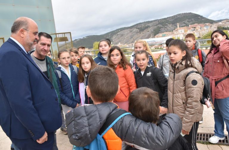 El Gobierno regional amplía la oferta del Museo de Paleontología incorporando elementos digitales que hacen más accesible el contenido