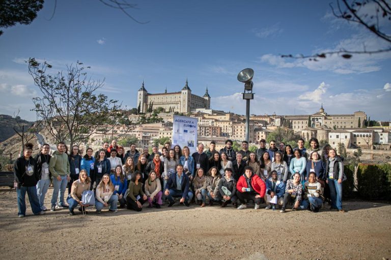 El Gobierno autonómico implementa la movilidad a través del ‘Erasmus+’ y la Agencia Nacional Europea para que los jóvenes de la región viajen por Europa 