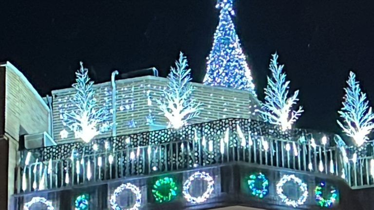 Puertollano: El gran espectáculo navideño del ático de la calle Aduana
