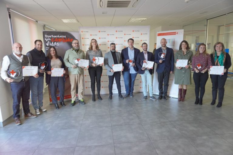Once empresas de la provincia son reconocidas por su implicación con el Área de Empleo de Cruz Roja