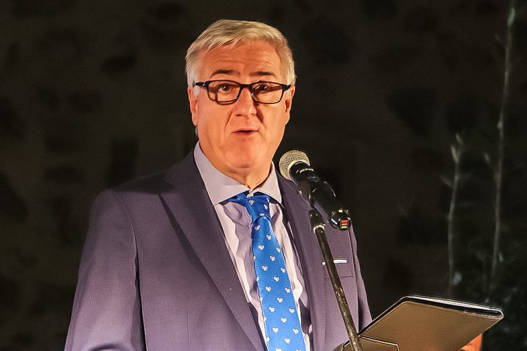 Almodóvar del Campo congela tasas e impuestos «para favorecer las economías domésticas frente a una inflación disparada»