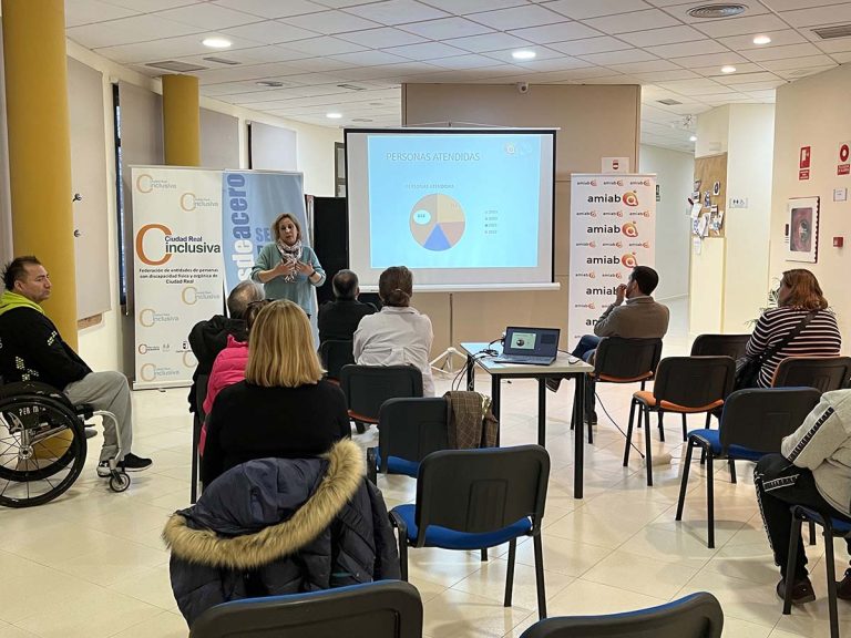 Amiab Puertollano celebra su segunda Asamblea Anual y pone la vista en realizar acciones de sensibilización con toda la población